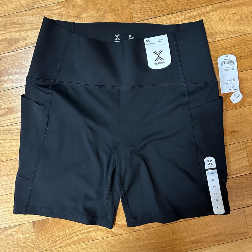 XERSION XL High-Rise Bike Short